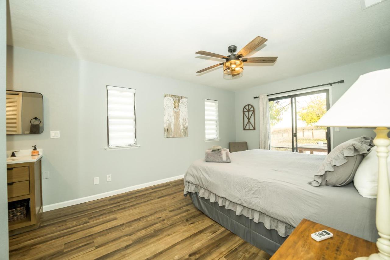 Vino View Farmhouse Villa Paso Robles Exterior photo